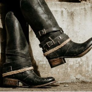 ❌SOLD❌ Freebird Drove boot in black MAKE AN OFFER!